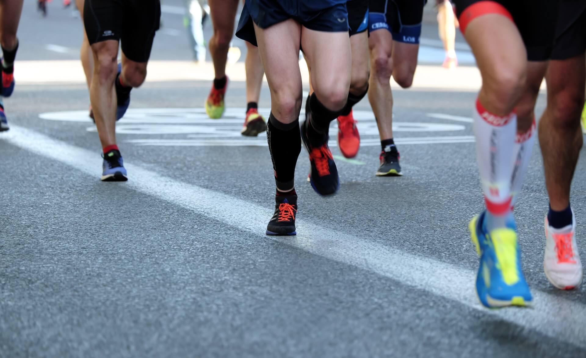 Mit der richtigen Ernährung zum Halbmarathon-Erfolg: Vor, während und nach dem Rennen